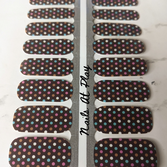 5 for $15 Nail Wraps- Chocolate GumDrops - Picture 2 of 3